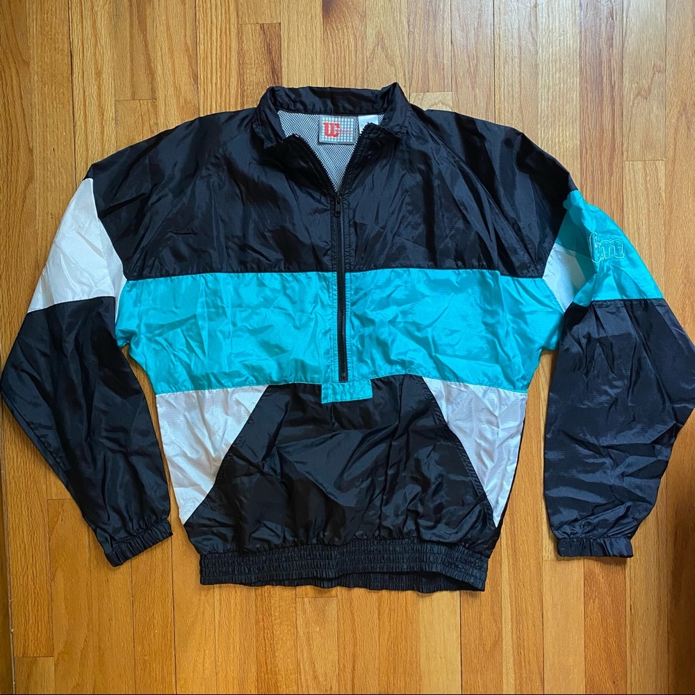 Vintage Wilson Windbreaker Size Medium